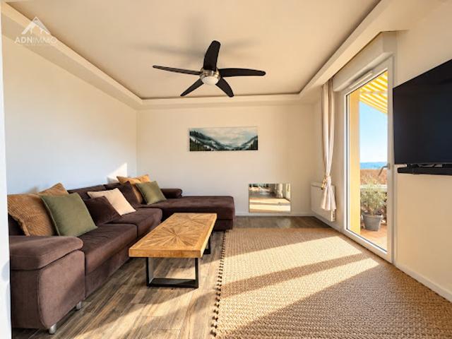 Appartement contemporain avec terrasse