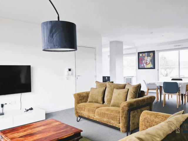Appartement 110 m2 Dernier étage