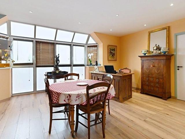 Appartement 113 m², 3 chs, garage, centre ville Flers
