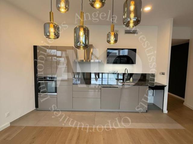 APPARTEMENT 121M2 EN DERNIER ÉTAGE AVEC TERRASSE ET 3 GARAGE