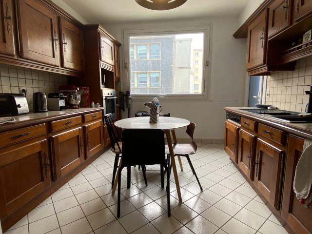 Appartement 124 m² 3 chambres à louer centre ville Vannes