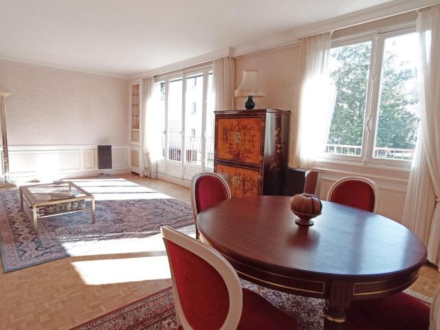 Appartement 126 m2, 4 chambres, proche gare