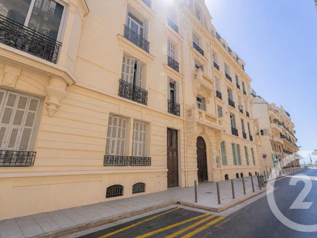 Appartement 12 pièces 271 m²