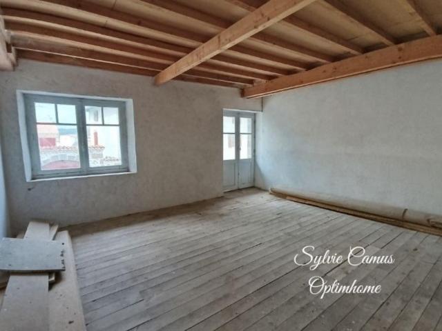Appartement 12 pièces 334 m²