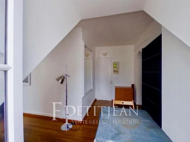 Appartement 17.91 m² 1 pièce Paris 75116