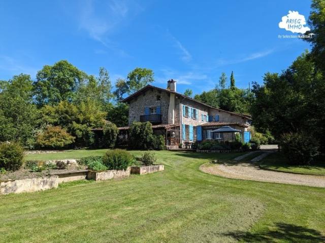 Maison 17 pièces 399 m²
