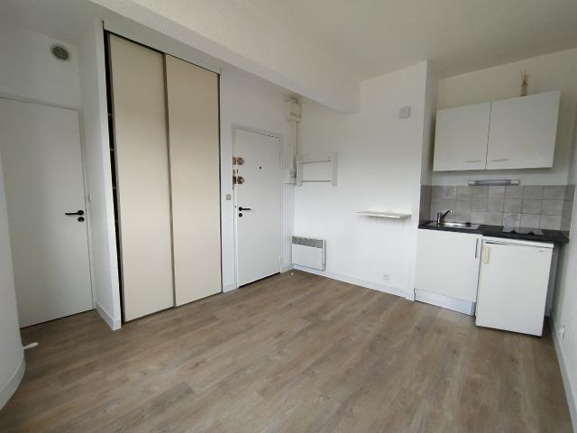 Appartement 15 m² 1 pièce Rennes 35000