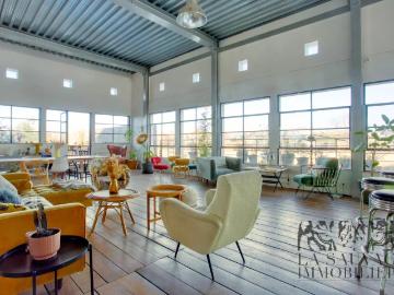 Appartement 15 pièces 372 m²