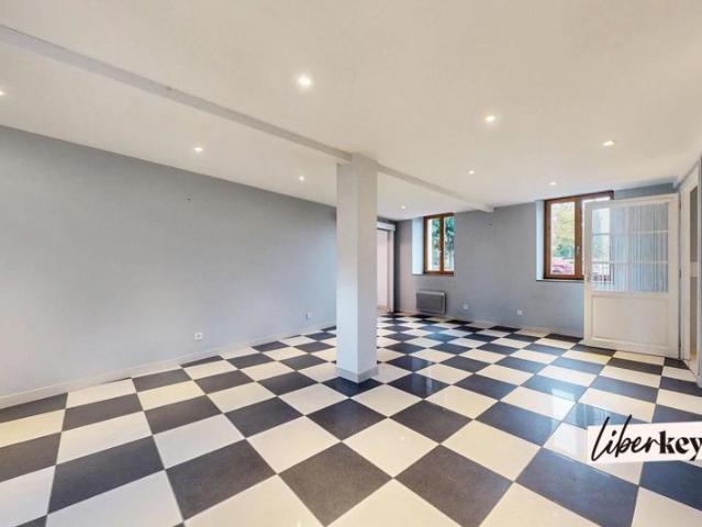 Appartement 166 m2 6 pièces