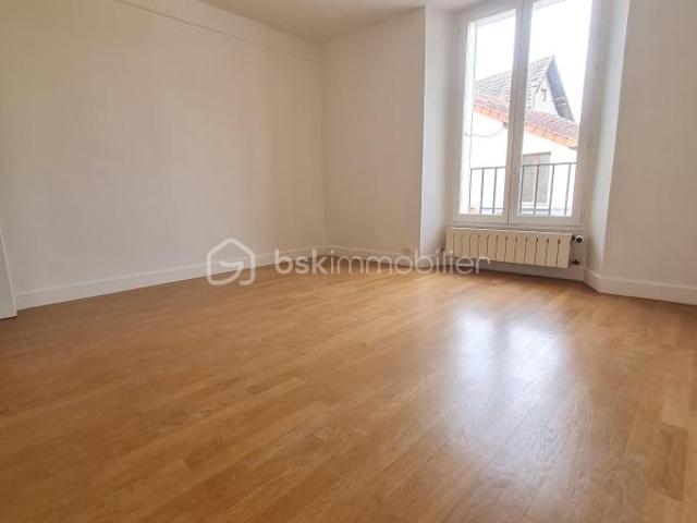 APPARTEMENT 180 M2