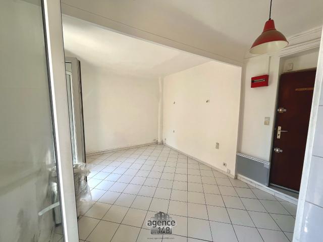 Appartement 18 m² 1 pièce Marseille 13002