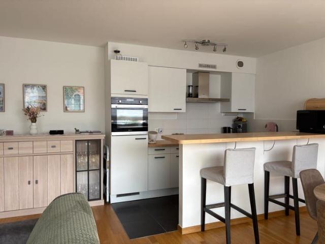 Appartement 1 CH, meublé avec terasse parfait pour couple