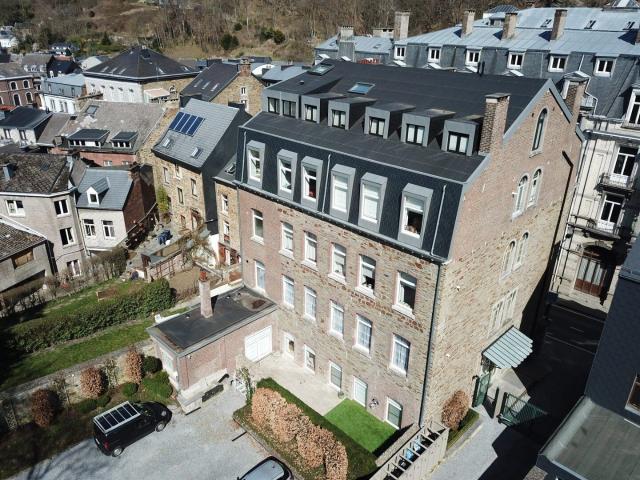 Appartement 1 CH centre de SPA dans immeuble Classé