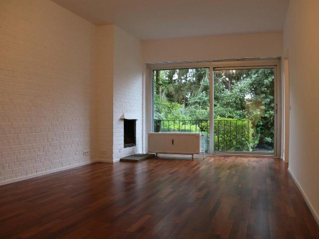 APPARTEMENT 1 CH REZ JARDIN SUD PROX FORT JACO