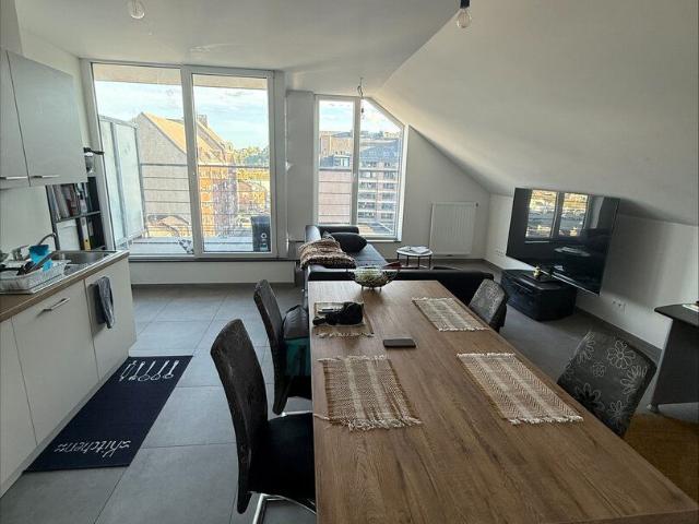 Appartement 1 chambre 75m2 Jambes
