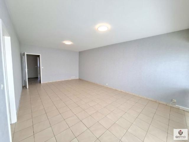 Appartement 1 chambre à 7100 La Louvière