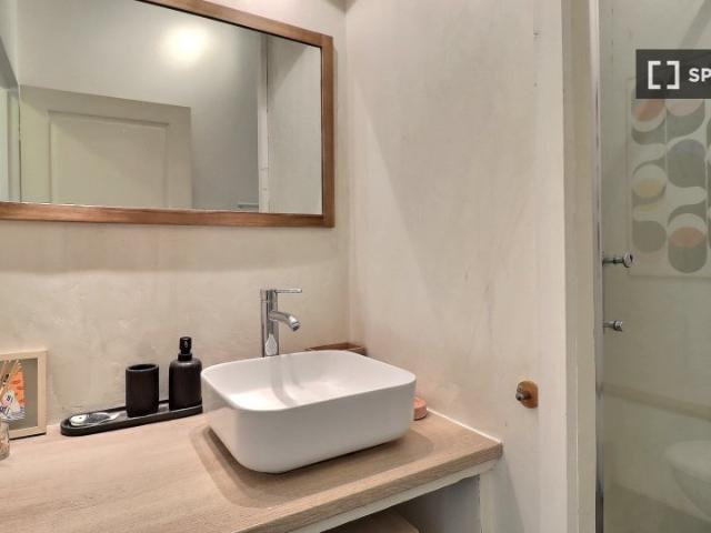 Appartement 1 chambre à louer à Manin Jaurès, Paris
