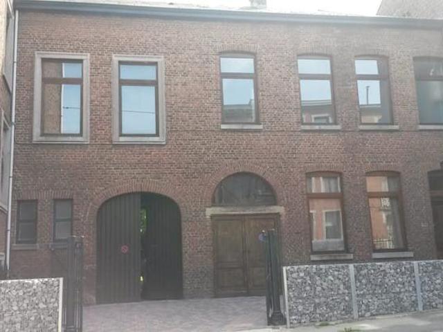 Appartement 1 chambre à louer avec jardin privatif