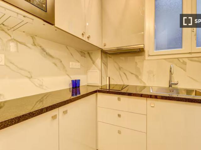Appartement 1 chambre à louer Porte Dauphine, Paris