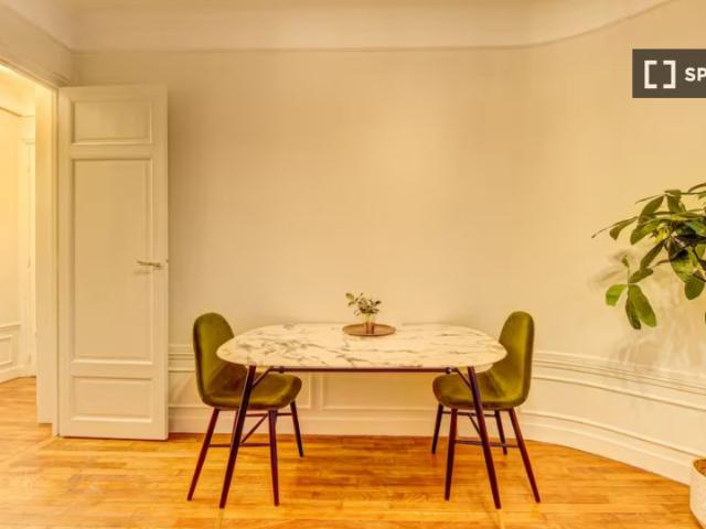 Appartement 1 chambre à louer Porte Dauphine, Paris