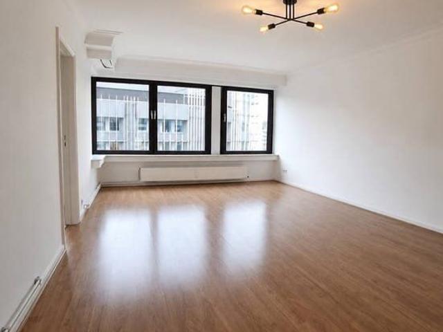 Appartement 1 chambre avec balcon + terrasse à Liège
