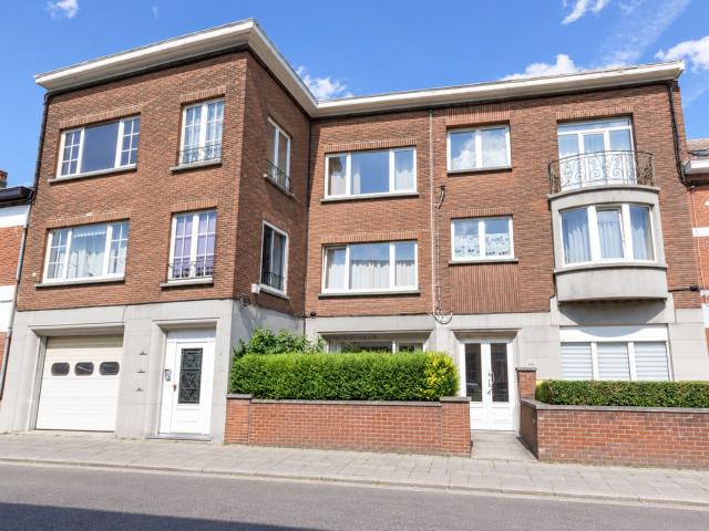 Appartement 1 chambre avec garage à Marcinelle