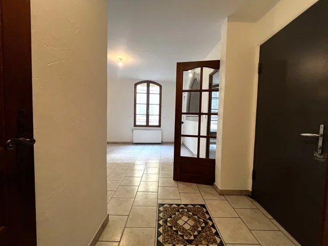 Appartement 1 chambre en centre ville avec balcon