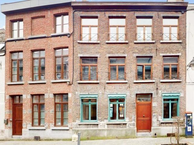 APPARTEMENT 1 CHAMBRE ET BALCON