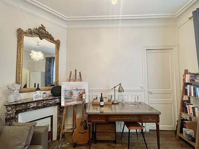 Appartement 1 chambre meublé avec concierge Paris 15°