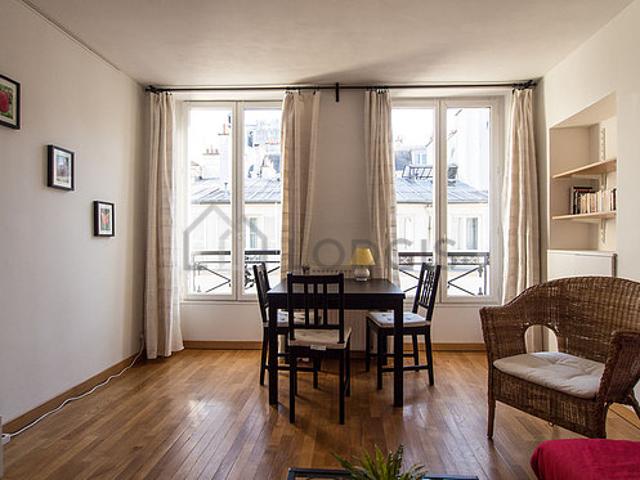 Appartement 1 chambre meublé avec concierge République Paris 11°