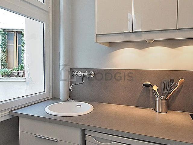 Appartement 1 chambre meublé avec cheminée Gare de Lyon Paris 12°