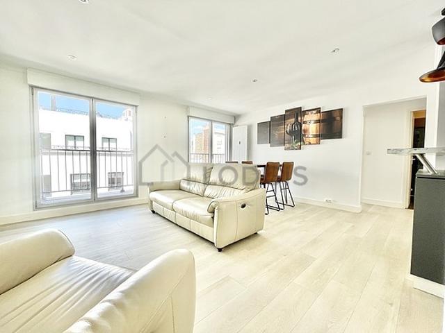 Appartement 1 chambre meublé avec accès handicapé, terrasse et ascenseur Péreire Paris 17°