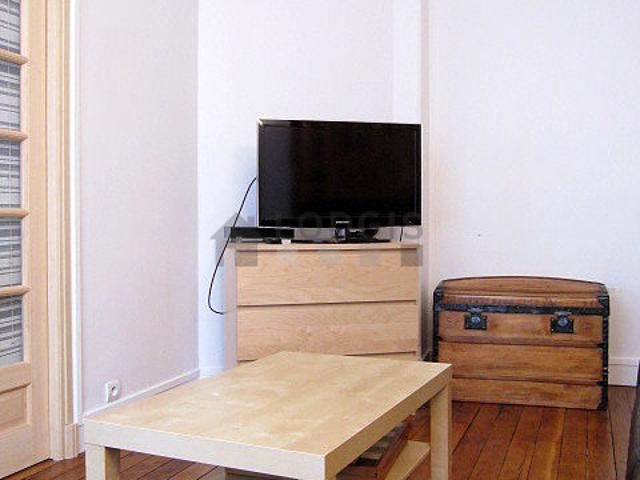 Appartement 1 chambre meublé avec ascenseur Montmartre Paris 18°