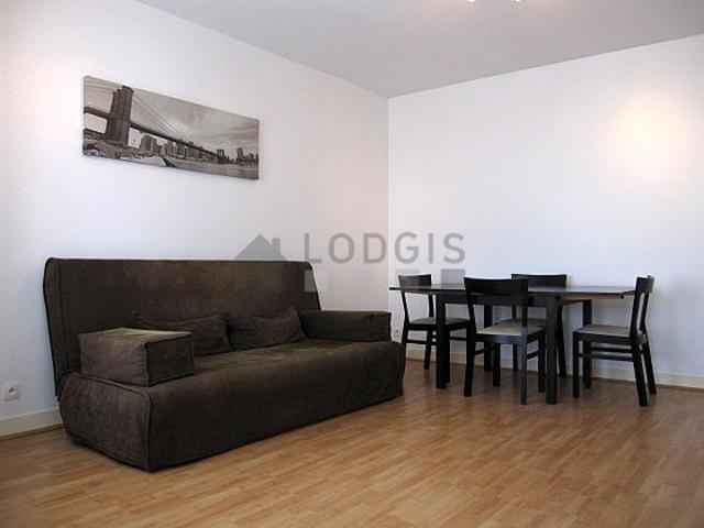 Appartement 1 chambre meublé avec ascenseur, cave et place de parking en option Vincennes 94300