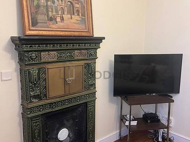 Appartement 1 chambre meublé avec ascenseur, cheminée et concierge Vaugirard Paris 15°