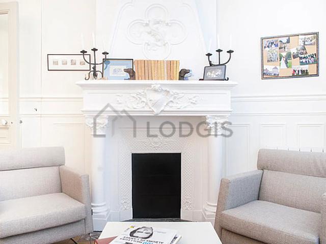 Appartement 1 chambre meublé avec ascenseur, cheminée et concierge Picpus Paris 12°