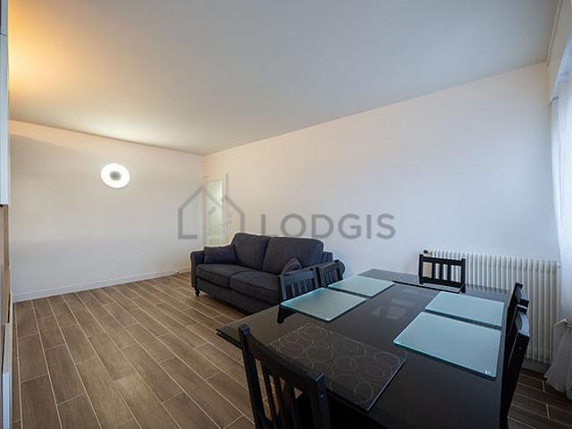 Appartement 1 chambre meublé avec ascenseur, concierge et local à vélos Buttes Chaumont Paris 19°