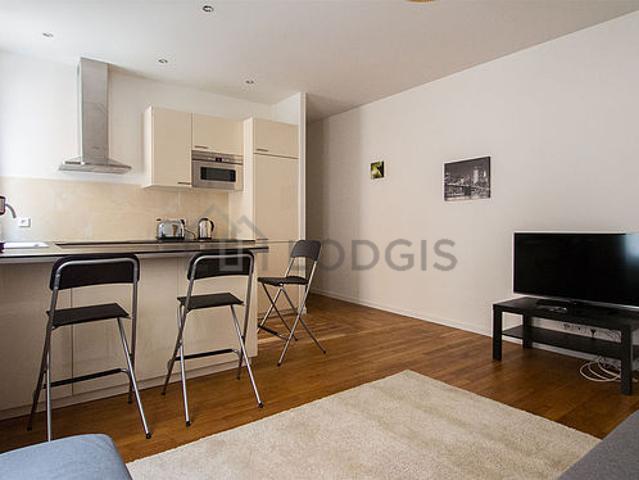 Appartement 1 chambre meublé avec ascenseur, concierge et local à vélos La Villette Paris 19°