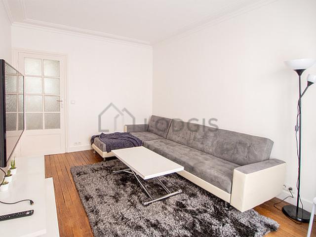 Appartement 1 chambre meublé avec ascenseur et cheminée Batignolles Paris 17°