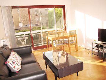 Appartement 1 chambre meublé avec ascenseur et concierge Trocadéro Paris 16°