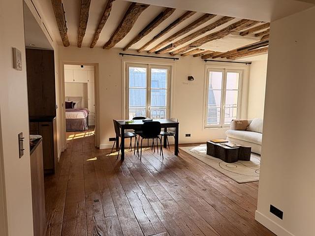 Appartement 1 chambre meublé avec ascenseur et concierge Madeleine Paris 8°