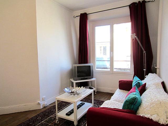 Appartement 1 chambre meublé avec ascenseur et concierge Porte de Versailles Paris 15°