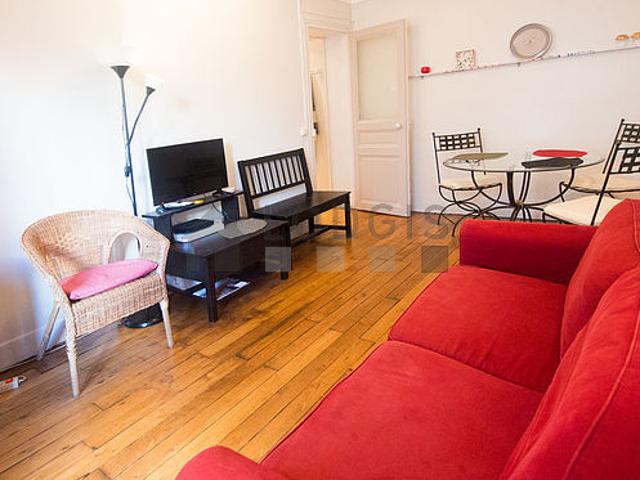 Appartement 1 chambre meublé avec ascenseur La Motte Picquet Paris 15°