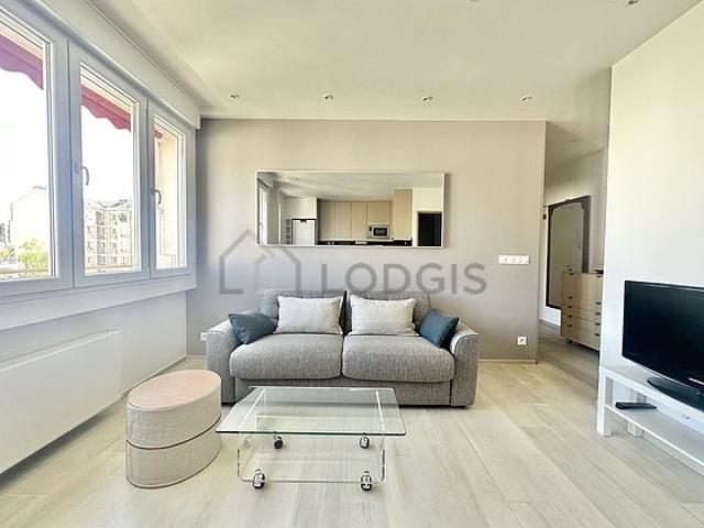 Appartement 1 chambre meublé avec ascenseur, local à vélos et place de parking en option Levallois Perret 92300