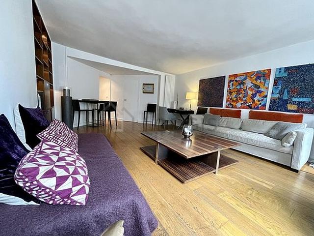Appartement 1 chambre meublé avec ascenseur Louvre Paris 1°