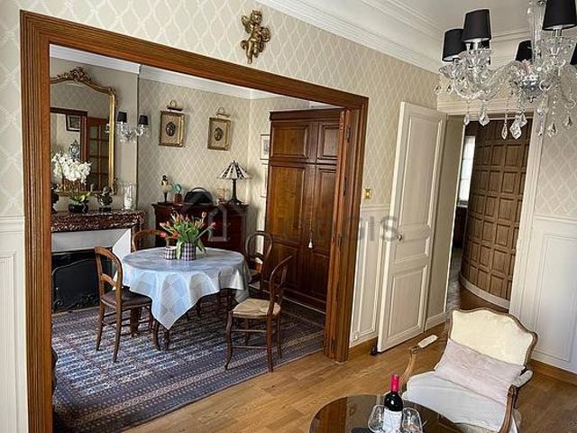 Appartement 1 chambre meublé avec ascenseur Paris 16°