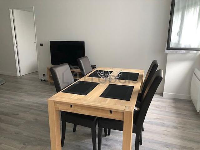 Appartement 1 chambre meublé avec ascenseur Port Royal Paris 14°
