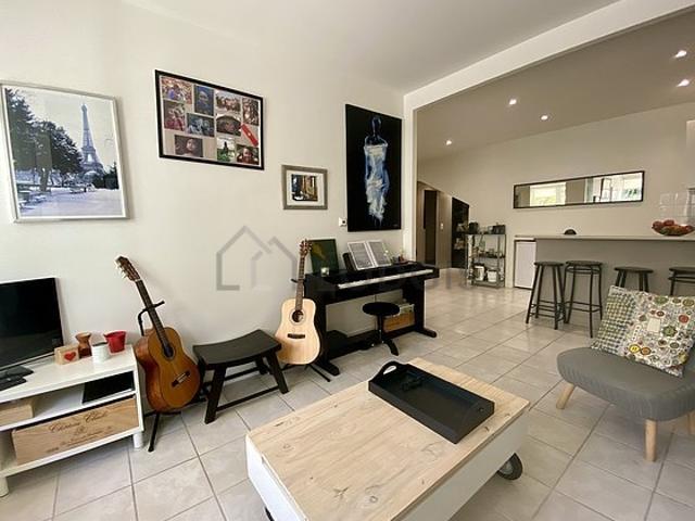 Appartement 1 chambre meublé avec piano Batignolles Paris 17°
