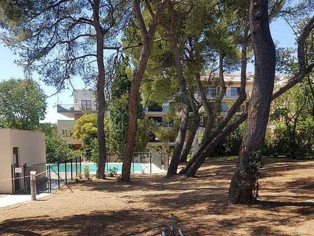 Appartement 1 chambre meublé avec piscine, garage et terrasse Aix En Provence 13100