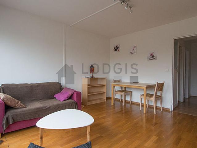 Appartement 1 chambre meublé avec terrasse, ascenseur et concierge Porte de Versailles Paris 15°